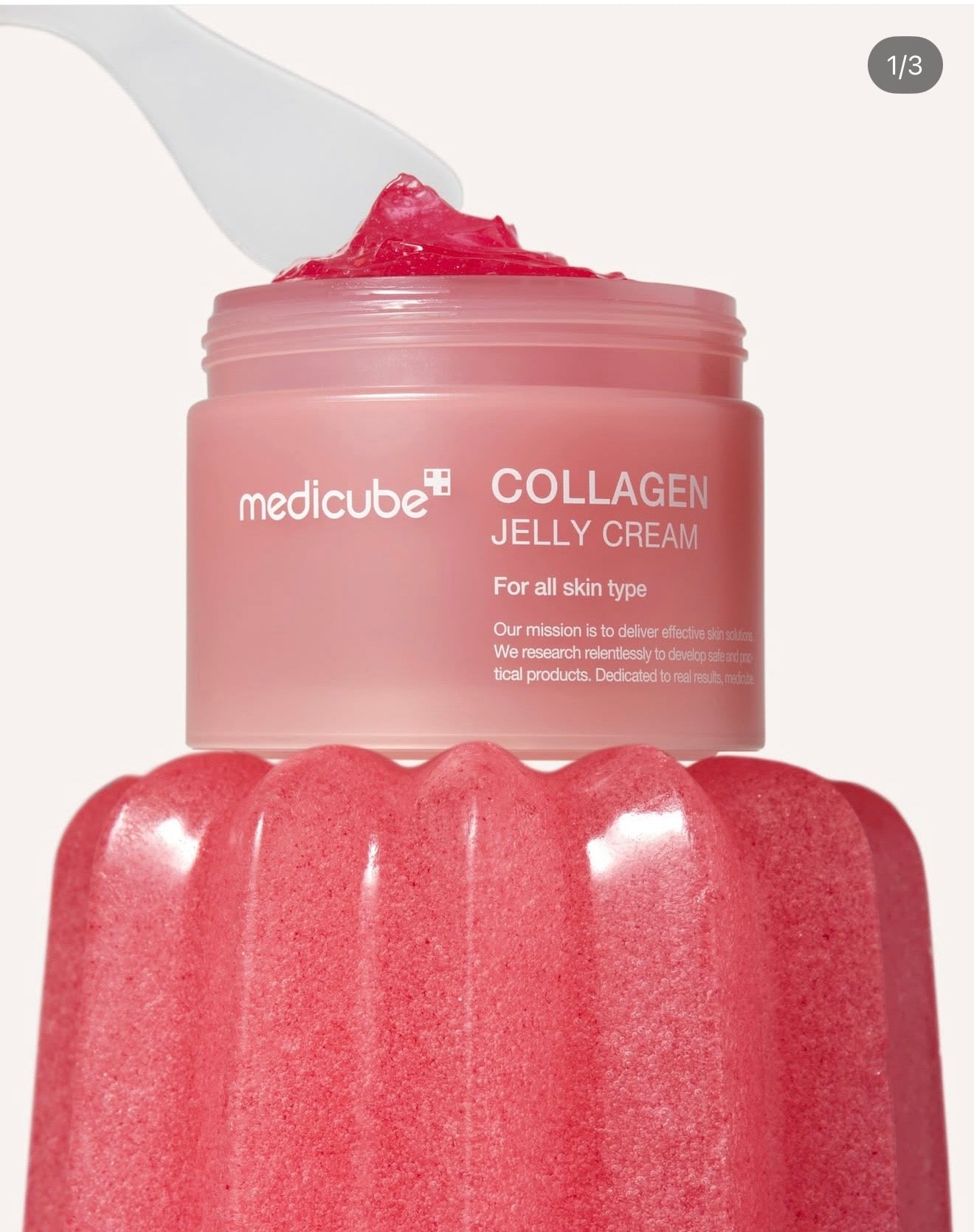 MEDICUBE COLLAGEN NIACINAMIDE JELLY CREAM